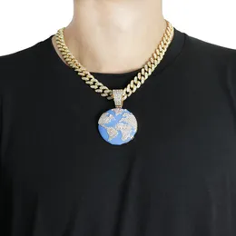 Naszyjniki wisiorek lodowe Niebieska Ziemia Naszyjnik z cyrkonem dla mężczyzn moda hip -hop kryształowy biżuter