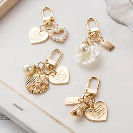 Peach Heart Pearl Shell Keychain Charms Creative Fashion Women Wedding Keyring Girlfriend Jewelry Gifts