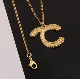 2022 Collana con ciondolo Charm di alta qualità in oro 18 carati placcato per regalo di gioielli da sposa da donna con timbro PS4219A