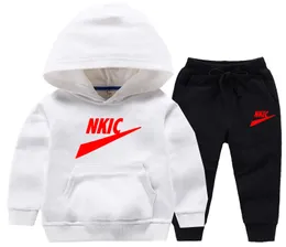 2022 Autumn Winter Boys Girls Clothes Set Children Cotton Suits Casual Warm Fashion Brand LOGO Outfits White Tracksuit Wear 2-8 Years
