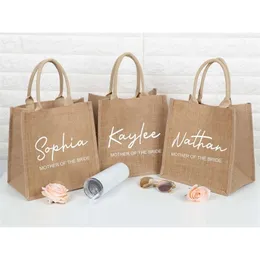 Burlap Tote s Personalized Bridesmaid Gift Custom Name Bachelorette Party Beach Jute Bag Mother of Bride Wedding Favors 220707