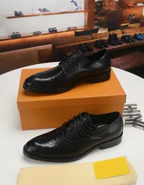 2022 Sapatos de vestido masculino masculino de designer de marca famosos sapatos de escritório masculino Sapato de alta qualidade Classic Luxury Casal Slow-Ons Casual Ons for Man