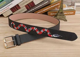 2022 nuovo colore nero Cinture di design di alta qualità Moda serpente modello animale fibbia cintura da uomo cintura da donna ceinture non con scatola 7z