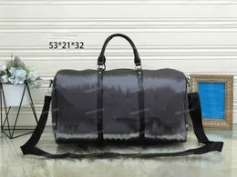 Lyxväskor Simple Designer Barrel-formade Travel Handväskor Kvalitet Kvinnlig Big Storage Business Men's Handbag axelväska Stor kapacitet Bagage Package