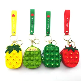 Festas Favorias para crianças Bolsa de moedas de desenho animado fofo com chaveiro de abacaxi em forma de morango Silicone Key Ring para meninas