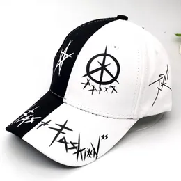 Ball Caps Graffiti Baseball Switching Snapback Hip Hop Cap Modna Moda Regulowana zakrzywiona brzegi swobodny kapelusz dla chłopców