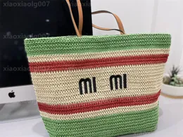 キャットウォークモデルセレブリティストローバッグ最新デジグシンプルな広告実用的なデシージャーズhadbags purses2021は、youg girls classic ers edのために特別にデザインされています