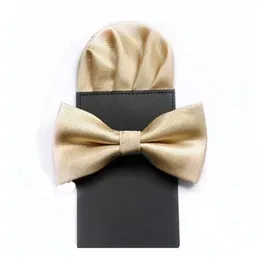 Klassisk tryck Solid God Mens Silk Business Bow Ties For Men Bowtie With Pocket Square Gold 2st Set Gift CR056 W220323