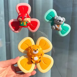Baby Toys 0 12 månader Cartoon Insects Sug Cup Spinner Toy Educational Baby Games Rattles Children Toys for Babies 220531