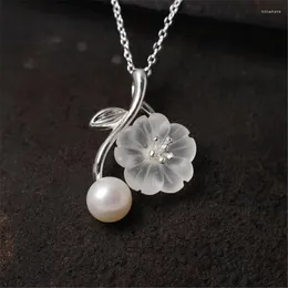 Collane con ciondolo Vero argento sterling 925 fatto a mano Designer di gioielli pregiati Collana di fiori di prugna delicata con perle naturali bianche per donne