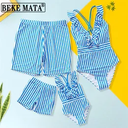 Family Swimsuit Mother Daughter Swimwear Father Son Swim Shorts Summer Striped Mom And Daughter Bikini Suit Matching Outfit 220531