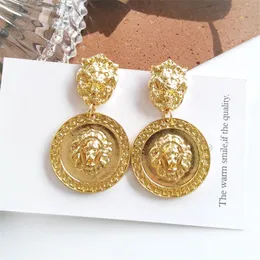 European and American trend new geometric exaggerated golden embossed lion head Dangle Chandelier retro jewelry personality female earrings AB623