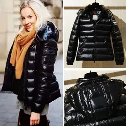 여성 후드 다운 코트 두꺼운 부드러운 따뜻한 더블 지퍼 방수 파카 야외 어깨 포켓 디자인 자켓 블랙 컬러 빅 사이즈 12345