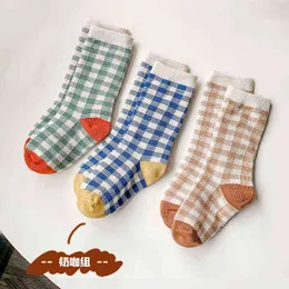 Couplesparty Cotton Children Socks 가을 겨울 어린이 패션 다이아몬드 그리드 튜브 양말 아기 소년 여자 소프트 체커 양말 J220621