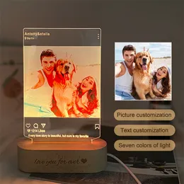 Personalizzato colorato Instagram Po 3D Night Light Personal 3D Lampada da tavolo fai da te Decorazione domestica Regalo amante per bambini con testo 220623