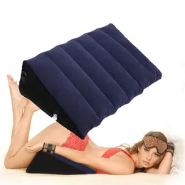 クッション/装飾的な枕インフレータブル散布柔らかいベルベットトライアングルトラベルカップルラブポータブルウェッジラウンジバックサポートパッド