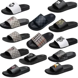 2024 جديد وصلت العلامة التجارية الفاخرة Slides Slippers Summer Sandals Slide Slide Designer Flat G Grid Pattern Print Avatar Flip Flops Sneakers Size 39-46