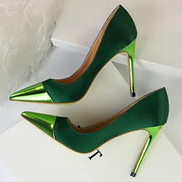 Lüks kadın 10 cm yüksekte topuklular sevgililer kraliyet mavi yeşil pompalar dişi saten stiletto kap parmağı tacones fetiş ipek ayakkabılar 220701