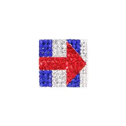 10個/ロットファッションデザイン矢印付きアメリカの正方形の旗ブローチクリスタルラインストーン7月4日アメリカの愛国的なピンギフト/装飾