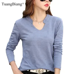 Tuangbiang Primavera manga comprida mulheres v-pescoço de algodão bambu t-shirt elegante moda solta camiseta senhoras carrinho colarinho tops 220402