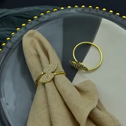 Rhinestone servett ringar metall duk ring västmiddag bröllop bankett handduk fest dekoration bord tillbehör