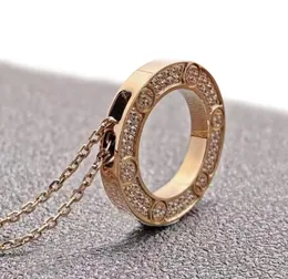 Designer amour collier de diamants longs colliers pour les femmes mode bijoux Chirstmas cadeau luxe titane pendentifs amoureux chaîne ronde collier de luxe avec boîte
