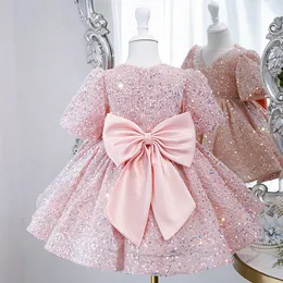 2022 vestidos de niña de las flores con lentejuelas para la boda Apliques florales de encaje de espagueti Faldas con gradas Vestido del desfile de niñas Vestidos de fiesta de cumpleaños para niños de color rosa