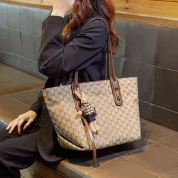 Factory Online Export Designer Bags Tote Women's 2022 Early New Handbag Fashion Leather Large Capacity Shoulder