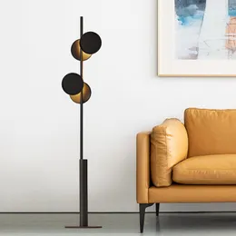 Lampadaires Moderne En Fer Forgé Lumière Simple Salon Led Lampe Chambre El Canapé Coin Étude Art Atmosphère Debout Lumières