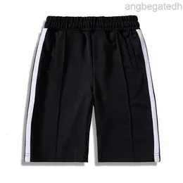 Pantalones cortos para hombre de la marca Marea de belleza Impresión trasera grande Palmas Diseñador de letras Pantalones cortos Ropa deportiva Pantalones cortos para hombres Manga de baloncesto Pantalones cortos de playa 6k