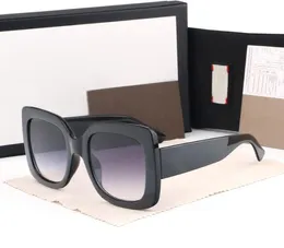 0083 Modedesigner Sonnenbrille Hohe Qualität Sonnenbrille Frauen Männer Brille Damen Sonnenbrille UV400 Objektiv Unisex mit Box