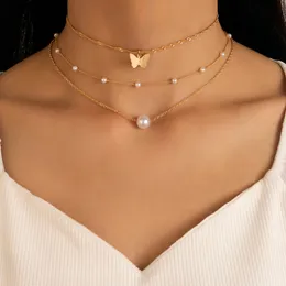 Böhmische Schmetterlings-Anhänger-Halskette für Frauen, schönes Herz, Goldlegierung, Metall, mehrschichtig, verstellbarer Schmuck, 3 Stück/Set