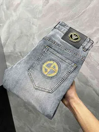 Frühling 2022 Sommer Dünne männer Hellblau Jeans Luxus Mode High-end-Waschen Elastische