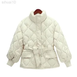 Schwarz Weiße Jacke Frauen Winter 2022 Baumwolle Gepolsterte Schärpen Argyle Langarm Schlank Warme Grundlegende Weiblichen Mantel Mode Outwear L220730