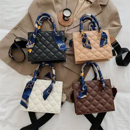 Myyshop wallet PB0017 Fashion Diamond Check Single Shoulder Bags Messenger Bag DARK Brown