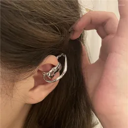 Clip-on & Screw Back Korea Fashion Vintage Geometric Irregular Metal Ear Without Pierced Bone Clip Party Jewelry For Women GirlsClip-on Kirs