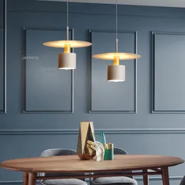قلادة مصابيح الشمال الحديد البسيط LED الثريات الحديثة غرفة نوم الإضاءة الإضاءة JW الإبداع معلق المطبخ الملحقات