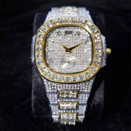 Missfox Gold and Sier Men Watch Calendar Big Square Diamond Bezel Watch for Men Quartz Fashion Hiphop Gift Wristwatch Man