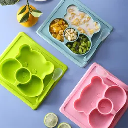 Flatvaruuppsättningar Silikonskål Barn tecknad bordsartiklar Set Baby Dinner Plate Training Spoon for Kids Flatware
