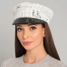 Visorlar Mektup Soy Caps Kadınlar Düz Militray Moda Sekizgen Şapka Gorras Snapback Cap Kadın Casquette Beret İngiliz Stil Vismanlar