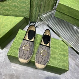 Luksusowy projektant kolorystyczny buty na płótnie buty płótno letnie damskie litera haft haft tkany płaski plaż