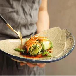 요리 플레이트 일본 크리 에이 티브 세라믹 플레이트 특별한 모양의 식기 불규칙한 평평한 접시 홈 스낵 과일 샐러드