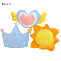 Flying Wings Candy Heart Plush Cushion Soft Filled Sun Cloud Crown Metor Ornamental Sofa Decor Sky For Girl Room J220704