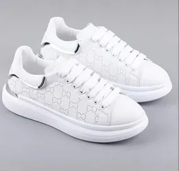 22GG MEN MEN Casual Sport Shoes Designer Supre Man Trendy All-Match Trend Small White Women Shoe Student Sneaker confortável