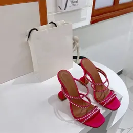 Amina Muaddi New Top-Quality Designer Heels High Quality Womens Sandals Red Bottoms Heels Set Auger Crysta Buckle Wedding Dress Shoes Back Strap本物の革のソール