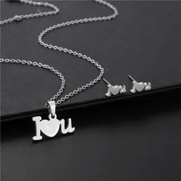 Stainless Steel Heart Pendant Letter I Love You Necklace Earring Set Clavicle Chain Fashion Jewelry for Women Ornaments Gift