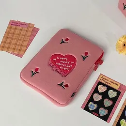 Kosmetiktaschen Hüllen Korea Flower Tablet Tasche für Ipad 9,7 10,2 10,5 Zoll Niedliche Herzbuchstaben Beutel 11 13 Ins Modehülse Innensamt