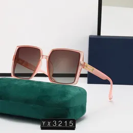 Designer solglasögon varumärkesdesign UV400 Eyewear Metal Pu Frame Sun Glasses Män Kvinnor Spegel solglasögon Polaroid Glaslins med Box309G