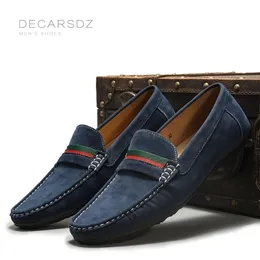 Decarsdz Erkekler Loafers ayakkabıları yaz sonbahar moda tekne ayakkabıları erkek yumuşak daireler slipon rahat süet deri erkekler rahat ayakkabılar 220815