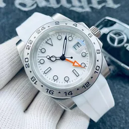 Sport Mens Watches Automatic Mechanical Watch 40mm armbandsur gåva för män lyxiga armbandsur gummband Montre de Luxe